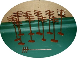 Lot Of 11 Utility/Telephone Poles - HO Scale Train - Picture 1 of 3