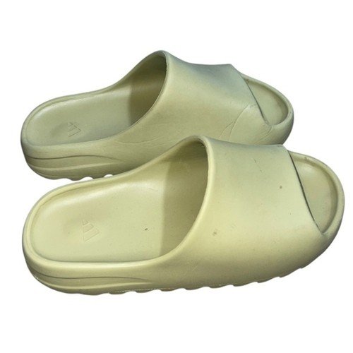 Yeezy Slide Taglia 6 Resina
