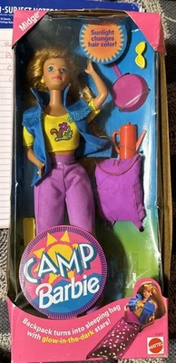 Camp Barbie Midge 1993 nuevo en caja/nrfb caja muestra algo de desgaste del almacenamiento Foto 1 de 4