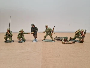 KING AND COUNTRY AND OTHERS WW2 Figure Lot Ex DIORAMA PLEASE READ - Picture 1 of 7