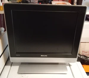 Philips Magnavox 20PF5120/28 20 Inch Flat Screen HD TV / Monitor - Picture 1 of 4