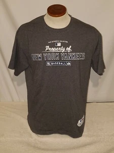 CAMISETA HOMBRE MAJESTUOSA NEW YORK YANKEES MLB AUTÉNTICA TALLA L GRIS - Imagen 1 de 6