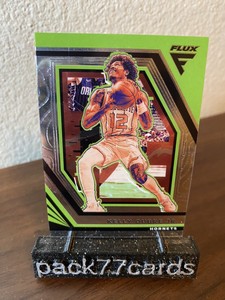 KELLY OUBRE JR. 2022-23 Panini Flux #28 NBA Hornets  ID:82638