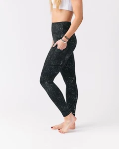 Zyia Active, Reflective Splatter 7/8 High-Rise Legging, Pockets, Sz 4, NWOT - Picture 1 of 9