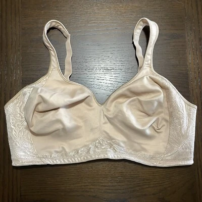 Sujetador alisado lateral Playtex 18 horas 42DD inalámbrico satinado copa suave 4049 tostado Foto 1 de 4