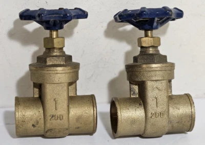 (2) 1" Brass Gate Valves 200 PSI - Image 1 of 4