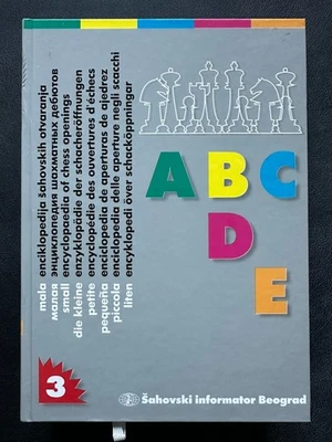 Small Encyclopedia of Chess Openings A B C D E 3rd edition Chess Informator 2016 - Imagem 1 de 4
