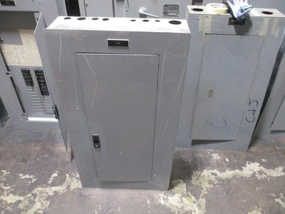 GE Main Lug Circuit Breaker Panel ALF3301MTX 208Y/120V 125A Max 3Ph 4W - Image 1 of 4