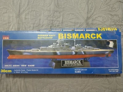 Kitech 30cm German Navy Battleship Bismark Model - Image 1 of 2