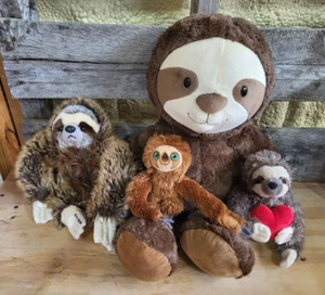 Lot Of 4  Plush Sloth Family - Brown - Large Mediun Small  - Stuffed Amimals - Picture 1 of 6