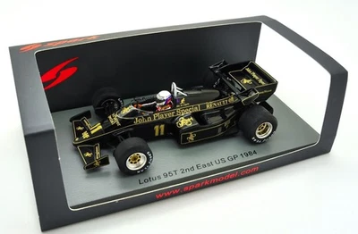 SPARK JOHN PLAYER SPECIAL LOTUS RENAULT 95T E DE ANGELIS US GP EAST 1984 F1 1-43 Foto 1 de 4