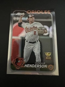 2024 Topps Chrome #36 Gunnar Henderson Refractor Gold Cup Baltimore Orioles - Bild 1 von 6