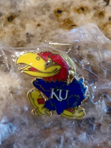 KANSAS University, KU JAYHAWKS Mascot lapel pin, New in package Cover