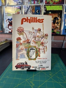 1975 Vintage "PHILADELPHIA PHILLIES" {DODGERS} Program Magazine SCHMIDT! GARVEY! - Picture 1 of 2