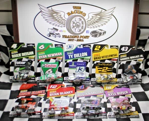 NASCAR Authentics 2020 1/64 Wave 6-9 carros diecast set - Imagen 1 de 2