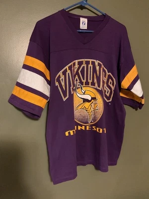 Rare Vintage Minnesota Vikings Logo 7 Shirt Retro 90s Size Large Looks Awesome - Image 1 of 3