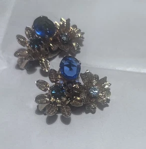 Vintage Austria elegante goldfarbene Ohrclips mit blauen Strasssteinen - Bild 1 von 5
