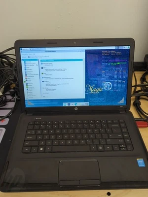 1017 - HP 2000-2d24DX - TESTED/WORKING - Image 1 of 4