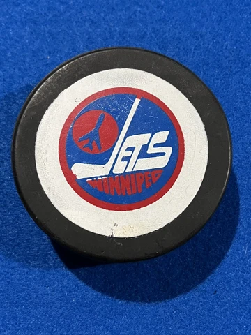 Vintage 1970’s WHA Winnipeg Jets Biltrite Hockey Puck Bobby Hull Cover