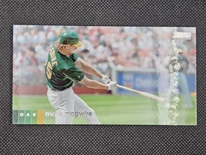 2020 Topps Stadium Club Mark McGwire Widevision Box Topper #96 Oakland Athletics - Bild 1 von 3