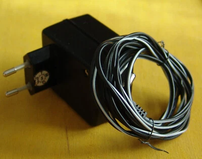 Netzteil - Output DC 12V - 300mA - 3,6VA - Bild 1 von 3