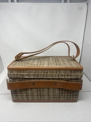 Hartmann leather luggage cosmetic makeup carry on suitcase - Image 1 of 4