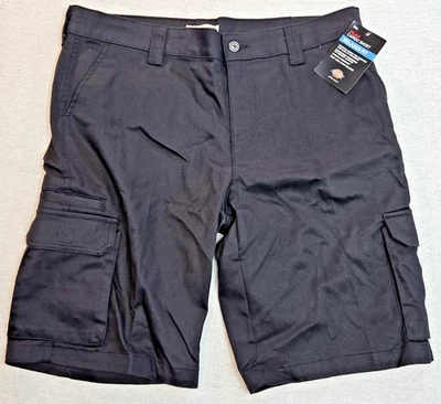 Bolsillo corto cargo negro multimedia resistente a las arrugas calce relax para mujer 12 de Dickies Foto 1 de 4