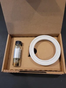 Home Interiors Gift Set Lavender Fragrance Oil & Ceramic Warming Lamp Ring New - Picture 1 of 1