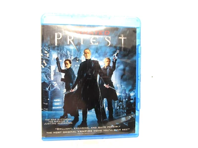 Blu-ray Disc: UNRATED Priest Foto 1 de 4