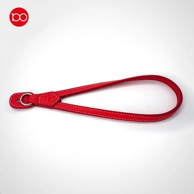 Correa de muñeca de cuero Leica con solapa de protección para cámaras Leica M y X roja Foto 1 de 2