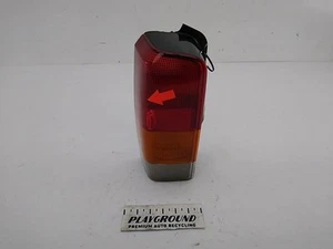 JEEP CHEROKEE XJ COUNTRY Driver Left Rear Tail Light Lamp 97 98 99 00 01 - Imagen 1 de 11