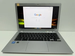 Toshiba Laptop Chromebook 13.3" CB35 Chrome OS 4GB RAM 16GB SSD Celeron webcam - Picture 1 of 16