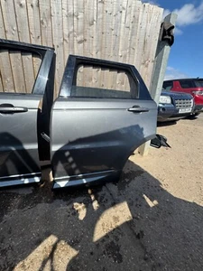 13-20 RANGE ROVER SPORT L494 PASSENGER SIDE REAR DOOR IN GREY COMPLETE - Picture 1 of 1