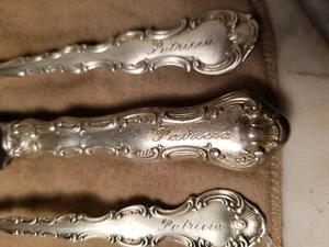 Gorham STRASBOURG -Three (3) pcs. Knife Fork Spoon - Monogrammed "PATRICIA" - Picture 1 of 8