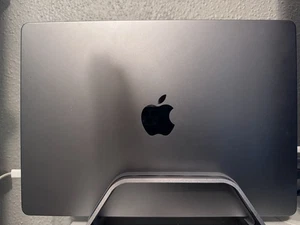Apple 2021 MacBook Pro 14" M1 Max (32-Core GPU) 64GB RAM 1TB SSD - LCD ISSUE - Afbeelding 1 van 4