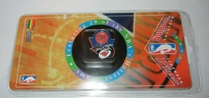 1995 Imprinted Products Licensed NBA Detroit Pistons Logo Trading Pin New - Picture 1 of 3