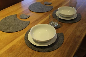 Multi Placemats and Coaster Moon Shape Set 16 pieces Housewarming Gift - Picture 1 of 8