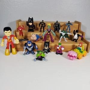 DC Justice League Batman Lot of 15 Toys Mixed Brands Plastic Action Figures - Picture 1 of 8