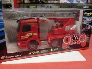 CARSON - MERCEDES ANTOS VIGILI DEL FUOCO - AUTO RADIO COMANDATA 2.4 GHz RC 1/20 - Picture 1 of 3
