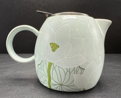 Tea Forte Pugg Ceramic 24 oz. Teapot Lotus Floral Pattern Excellent Condition - Image 1 of 4