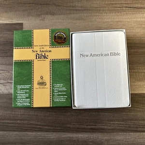 New American Bible St Joseph Edition & Revised Edition White Leather Cover - Picture 1 of 5
