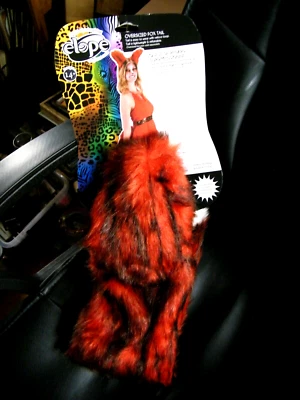 Accesorio de disfraz de Halloween cola de zorro rojo de gran tamaño de lujo, NUEVO SIN USAR Foto 1 de 3