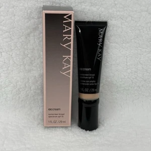Mary Kay CC Cream Light to Medium Sunscreen Broad Spectrum SPF 15 1 fl oz New - Picture 1 of 9