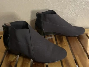 Donald J Pliner SIZE 9 Jacky Brown Boot Wedge Bootie - Picture 1 of 4