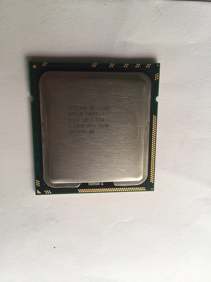 Intel Core i7 Extreme Edition 965 3.2GHz Quad-Core (BX80601965) Processor - Image 1 of 2