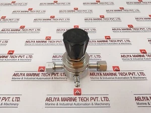 Tescom Europe 44-3262HRW3-853 Pressure Regulator 35 Bar/500 psig - Picture 1 of 9