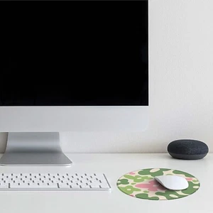 Vintage Groovy Boho Round Mouse Pad, Cute Green White Pink Flowers Pattern - Picture 1 of 3