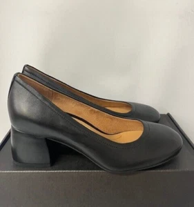 Vionic Carmel Heel in Black, Women's Size 8W- NEW IN BOX - Picture 1 of 8