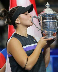 Bianca Andreescu - 2019 U.S. Tennis Open Champion, 8x10 Color Photo - Picture 1 of 1
