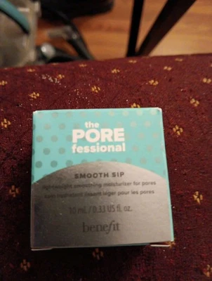 Benefit Porefessional Hydrate Face Primer - 0.75oz - Image 1 of 2